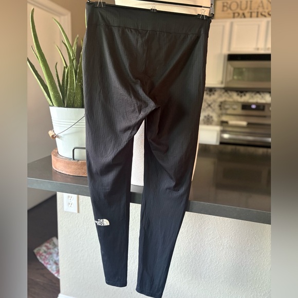 North Face Summit Series base layer- size Large- worn once - Picture 2 of 6